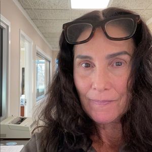 Meet your Posher, Celeste